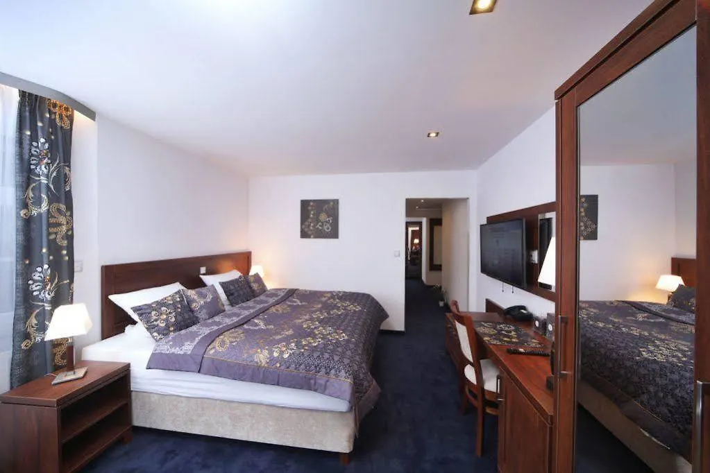 ****  Hotel Central 1920 Spindleruv Mlyn Czech Republic